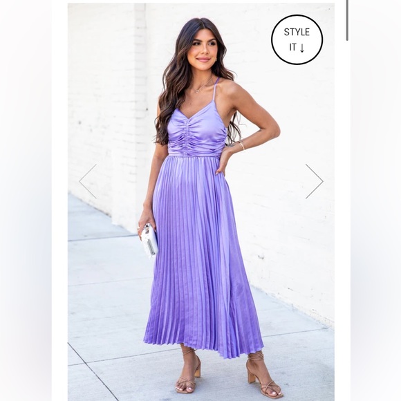 Lavender Pleated MIDI Dress - Picture 1 of 9